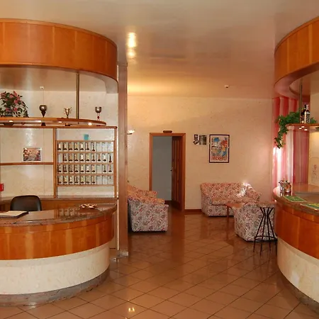 Otel Paglierani - Nuova Gestione 2024 3*